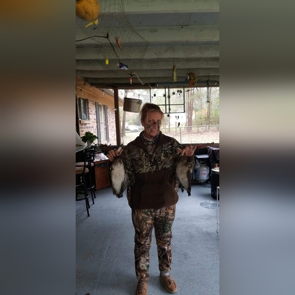 Meet your Posher, Tenisha - Picture 4 of 5